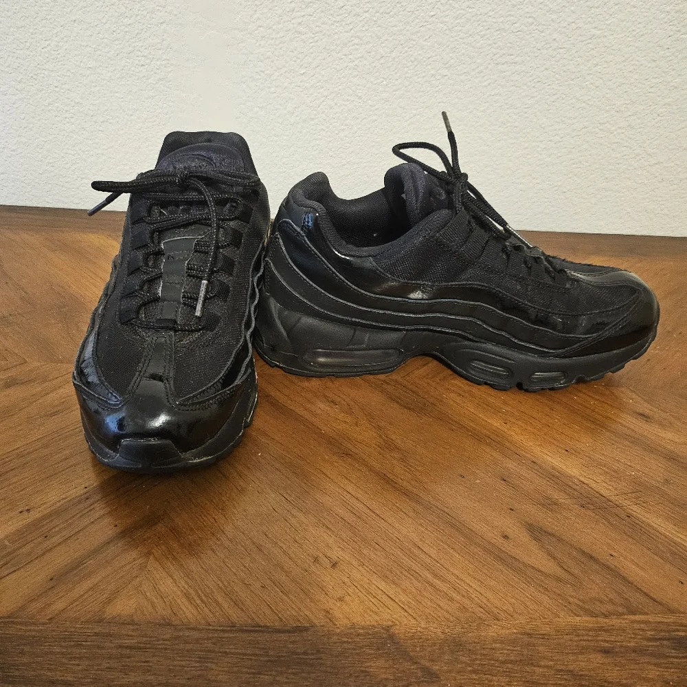 Nike Airmax Black Women Size 8 - Picture 3 of 6